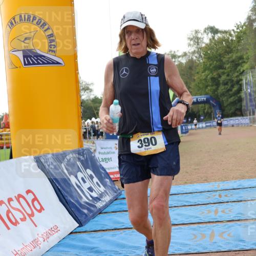 08.09.2024 - Airport Race Strokosch-Dieckow http://msf.ph/oto/7030938 08.09.2024 13:19:04 Ziel 390, 499, 1395 meine-sportfotos.de