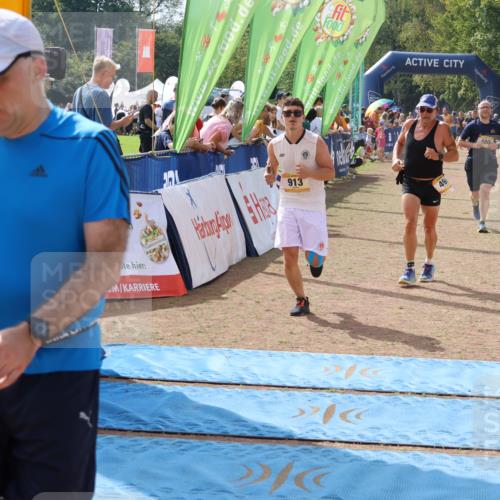 08.09.2024 - Airport Race Strokosch-Dieckow http://msf.ph/oto/7031741 08.09.2024 12:42:34 Ziel 295, 480, 490, 504, 705, 913, 1240, 1480, 3075 meine-sportfotos.de