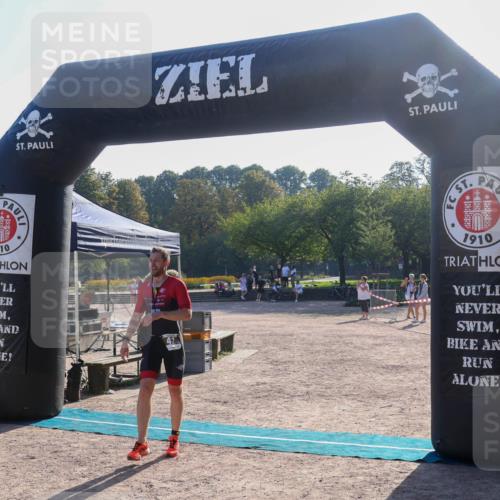 08.09.2024 - Stadtparktriathlon Luisa Fischer http://msf.ph/oto/7031815 08.09.2024 09:41:41 Ziel 29, 41 meine-sportfotos.de