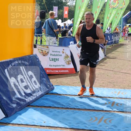 08.09.2024 - Airport Race Strokosch-Dieckow http://msf.ph/oto/7032116 08.09.2024 12:42:57 Ziel 43, 438, 599, 3047, 3048 meine-sportfotos.de