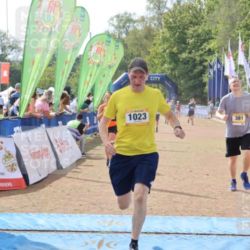 08.09.2024 - Airport Race Strokosch-Dieckow http://msf.ph/oto/7032292 08.09.2024 12:43:10 Ziel 43, 307, 381, 420, 661, 990, 1023 meine-sportfotos.de