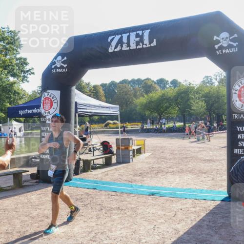 08.09.2024 - Stadtparktriathlon Luisa Fischer http://msf.ph/oto/7032918 08.09.2024 09:56:50 Ziel 98, 123 meine-sportfotos.de