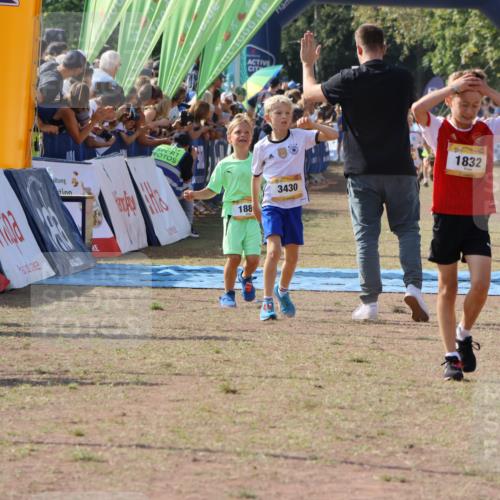 08.09.2024 - Airport Race Strokosch-Dieckow http://msf.ph/oto/7035912 08.09.2024 11:26:32 Ziel 1832, 1887, 1896, 1905, 3430 meine-sportfotos.de
