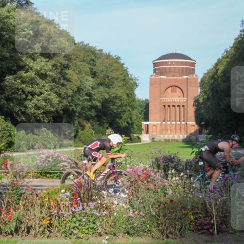 08.09.2024 - Stadtparktriathlon Zöllner http://msf.ph/oto/7037904 08.09.2024 08:50:21 Radfahren 1, 22, 32 meine-sportfotos.de