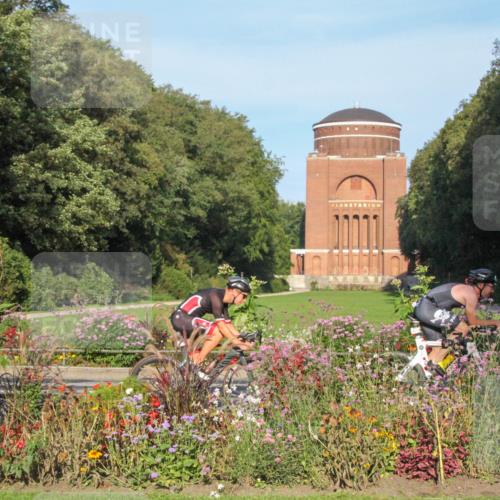 08.09.2024 - Stadtparktriathlon Zöllner http://msf.ph/oto/7038115 08.09.2024 08:57:35 Radfahren 25, 26, 71, 83 meine-sportfotos.de