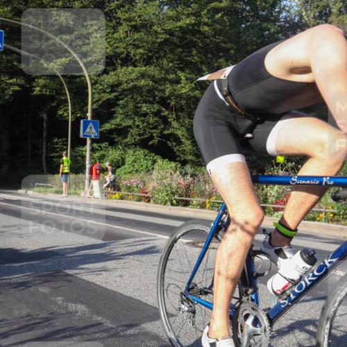 08.09.2024 - Stadtparktriathlon Zöllner http://msf.ph/oto/7038566 08.09.2024 08:56:47 Radfahren 32, 47, 56, 62 meine-sportfotos.de
