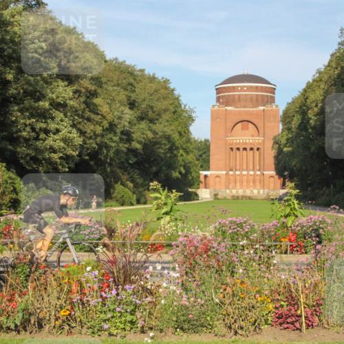 08.09.2024 - Stadtparktriathlon Zöllner http://msf.ph/oto/7038602 08.09.2024 09:09:38 Radfahren 25, 26, 35, 56, 72, 123 meine-sportfotos.de
