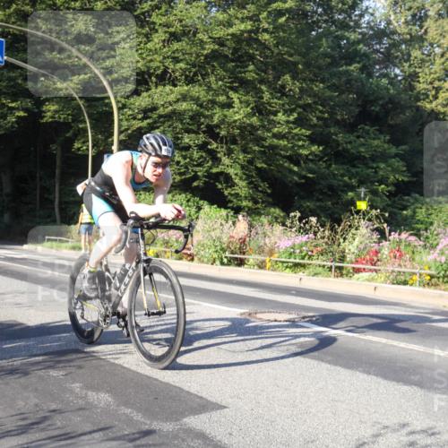 08.09.2024 - Stadtparktriathlon Zöllner http://msf.ph/oto/7038786 08.09.2024 09:03:44 Radfahren 2, 25, 26, 80, 109 meine-sportfotos.de