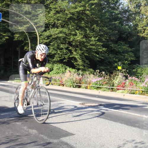 08.09.2024 - Stadtparktriathlon Zöllner http://msf.ph/oto/7038790 08.09.2024 09:03:46 Radfahren 25, 26, 80, 94, 109 meine-sportfotos.de