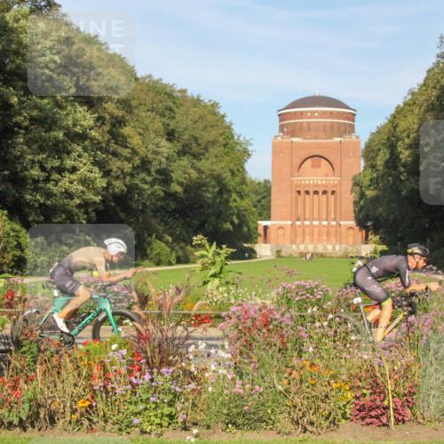 08.09.2024 - Stadtparktriathlon Zöllner http://msf.ph/oto/7038893 08.09.2024 09:15:16 Radfahren 15, 21, 35, 40, 44, 54, 63, 76 meine-sportfotos.de
