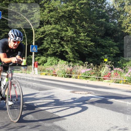 08.09.2024 - Stadtparktriathlon Zöllner http://msf.ph/oto/7038997 08.09.2024 09:09:20 Radfahren 90 meine-sportfotos.de