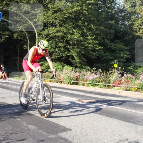 08.09.2024 - Stadtparktriathlon Zöllner http://msf.ph/oto/7039082 08.09.2024 09:10:41 Radfahren 8, 41, 131 meine-sportfotos.de