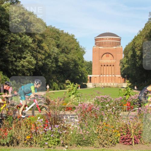 08.09.2024 - Stadtparktriathlon Zöllner http://msf.ph/oto/7039100 08.09.2024 09:20:14 Radfahren 65, 111, 134, 150, 163, 176 meine-sportfotos.de