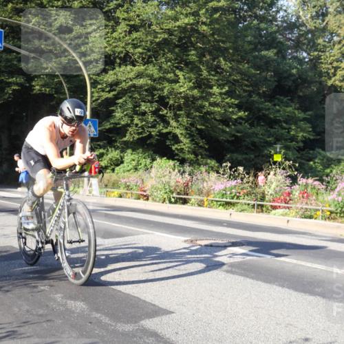 08.09.2024 - Stadtparktriathlon Zöllner http://msf.ph/oto/7039190 08.09.2024 09:13:30 Radfahren 1, 5, 49, 59, 92, 106, 122 meine-sportfotos.de
