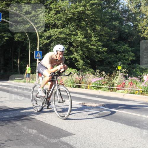 08.09.2024 - Stadtparktriathlon Zöllner http://msf.ph/oto/7039381 08.09.2024 09:17:47 Radfahren 42, 114 meine-sportfotos.de