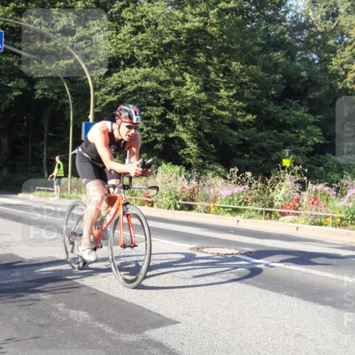 08.09.2024 - Stadtparktriathlon Zöllner http://msf.ph/oto/7039551 08.09.2024 09:23:00 Radfahren 94, 121, 123 meine-sportfotos.de