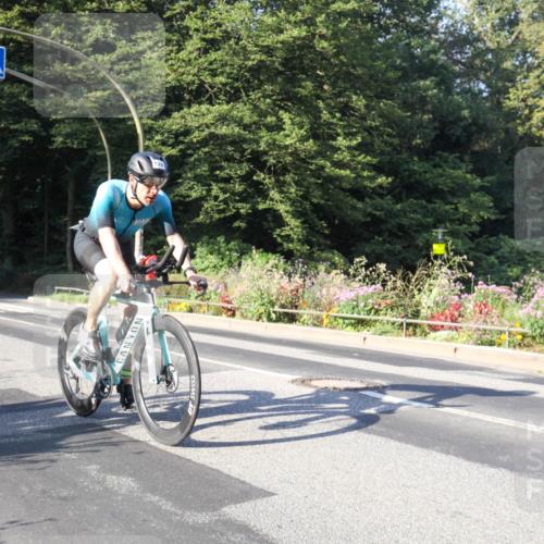 08.09.2024 - Stadtparktriathlon Zöllner http://msf.ph/oto/7039591 08.09.2024 09:25:13 Radfahren 124, 140 meine-sportfotos.de