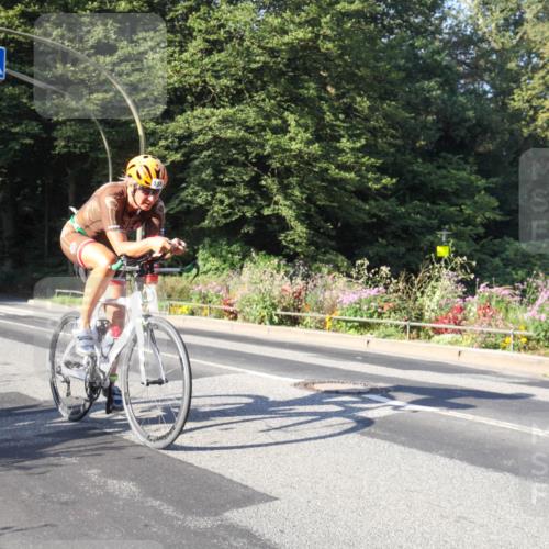 08.09.2024 - Stadtparktriathlon Zöllner http://msf.ph/oto/7039620 08.09.2024 09:26:20 Radfahren 132, 138, 157, 159 meine-sportfotos.de