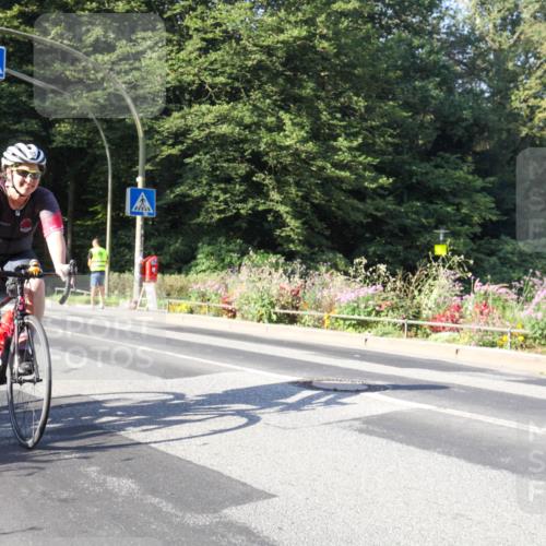 08.09.2024 - Stadtparktriathlon Zöllner http://msf.ph/oto/7039781 08.09.2024 09:32:17 Radfahren 95, 140 meine-sportfotos.de
