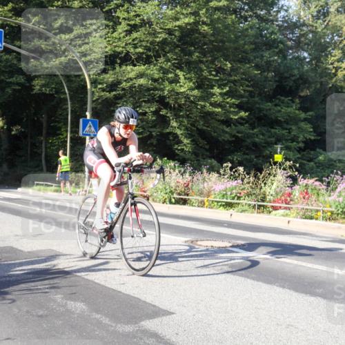 08.09.2024 - Stadtparktriathlon Zöllner http://msf.ph/oto/7039942 08.09.2024 09:40:05 Radfahren 171 meine-sportfotos.de