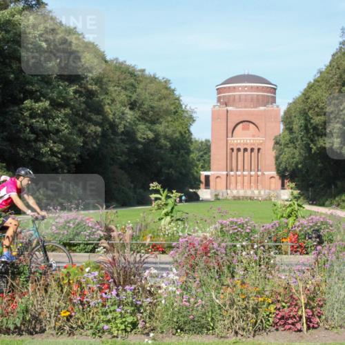 08.09.2024 - Stadtparktriathlon Zöllner http://msf.ph/oto/7040005 08.09.2024 09:52:51 Radfahren 141, 213, 215 meine-sportfotos.de