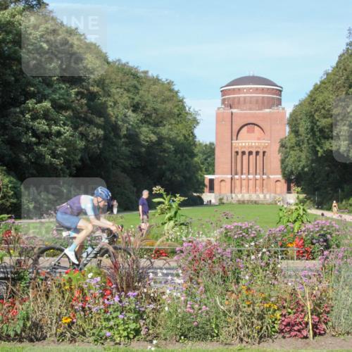 08.09.2024 - Stadtparktriathlon Zöllner http://msf.ph/oto/7040099 08.09.2024 09:56:40 Radfahren 210 meine-sportfotos.de