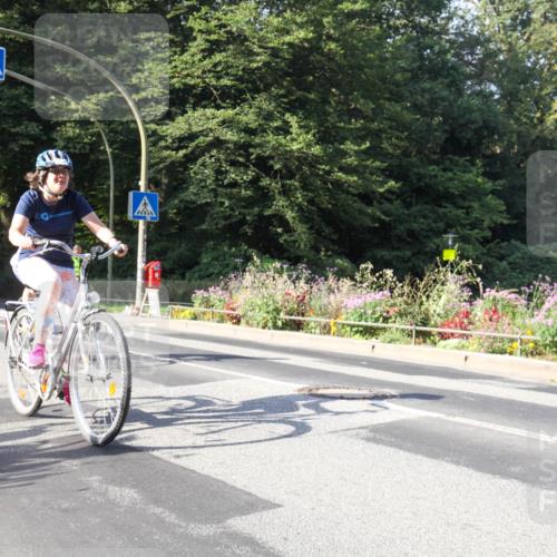 08.09.2024 - Stadtparktriathlon Zöllner http://msf.ph/oto/7040524 08.09.2024 10:02:22 Radfahren 182, 247, 252 meine-sportfotos.de