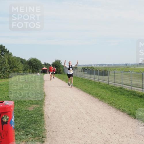 08.09.2024 - Airport Race Miley Keyser http://msf.ph/oto/7048074 08.09.2024 12:00:44 Laufen 6, 387 meine-sportfotos.de