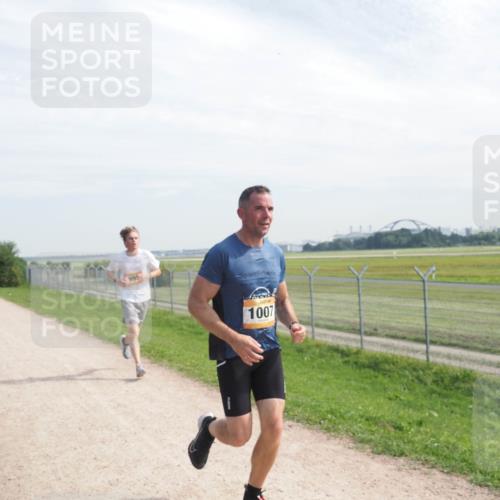 08.09.2024 - Airport Race Miley Keyser http://msf.ph/oto/7048406 08.09.2024 12:04:24 Laufen 993, 1007 meine-sportfotos.de