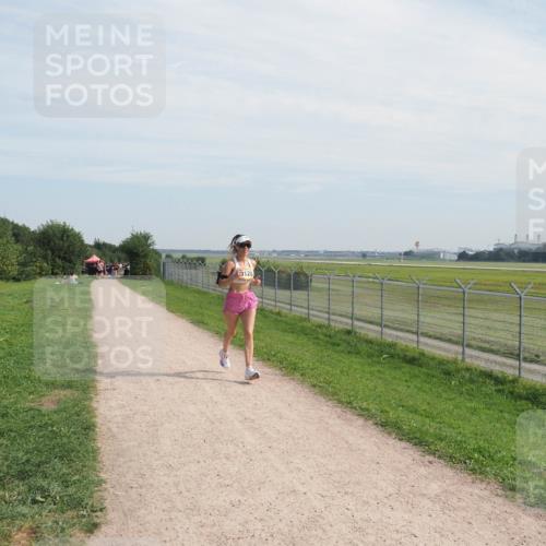 08.09.2024 - Airport Race Miley Keyser http://msf.ph/oto/7048413 08.09.2024 12:04:32 Laufen 128 meine-sportfotos.de