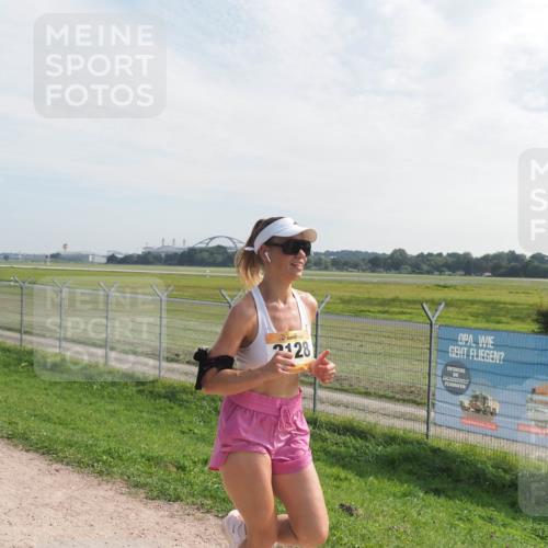 08.09.2024 - Airport Race Miley Keyser http://msf.ph/oto/7048422 08.09.2024 12:04:34 Laufen 2128 meine-sportfotos.de