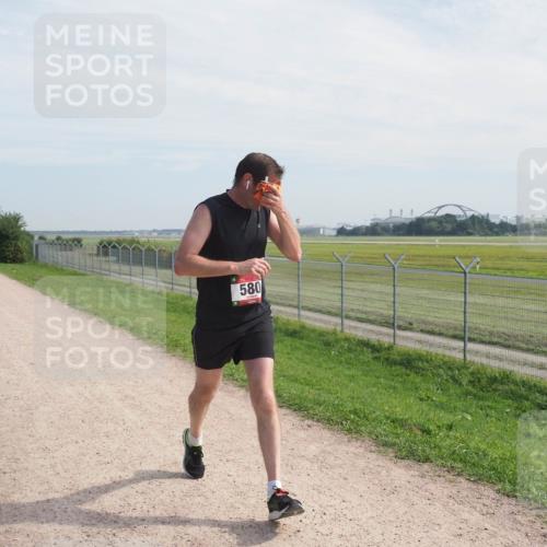 08.09.2024 - Airport Race Miley Keyser http://msf.ph/oto/7048437 08.09.2024 12:04:51 Laufen 580 meine-sportfotos.de