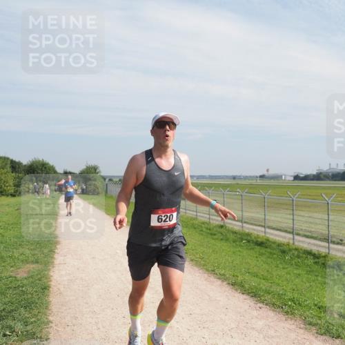 08.09.2024 - Airport Race Miley Keyser http://msf.ph/oto/7048500 08.09.2024 12:05:46 Laufen 620 meine-sportfotos.de