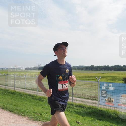 08.09.2024 - Airport Race Miley Keyser http://msf.ph/oto/7048566 08.09.2024 12:06:21 Laufen 117 meine-sportfotos.de