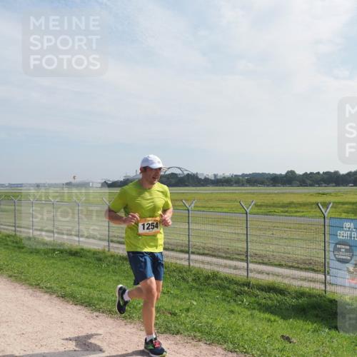 08.09.2024 - Airport Race Miley Keyser http://msf.ph/oto/7048645 08.09.2024 12:07:30 Laufen 1254 meine-sportfotos.de