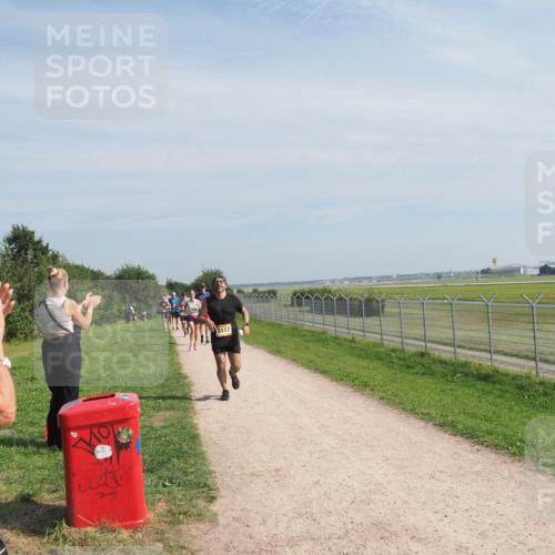 08.09.2024 - Airport Race Miley Keyser http://msf.ph/oto/7049334 08.09.2024 12:13:10 Laufen 3117 meine-sportfotos.de