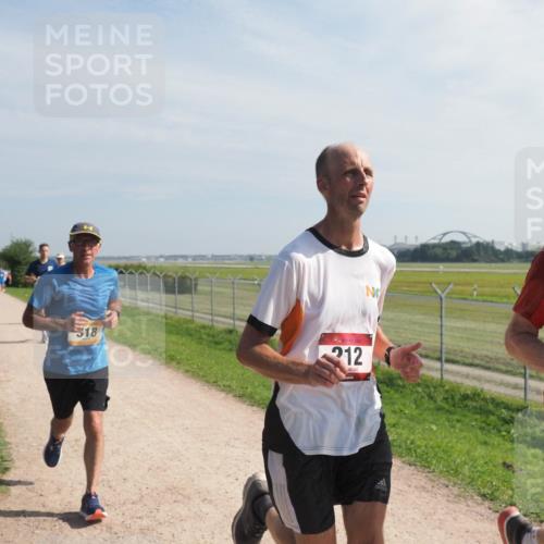 08.09.2024 - Airport Race Miley Keyser http://msf.ph/oto/7049390 08.09.2024 12:13:30 Laufen 518, 212 meine-sportfotos.de