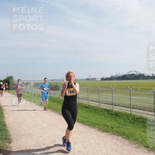08.09.2024 - Airport Race Miley Keyser http://msf.ph/oto/7049457 08.09.2024 12:13:54 Laufen 3144, 184, 786 meine-sportfotos.de