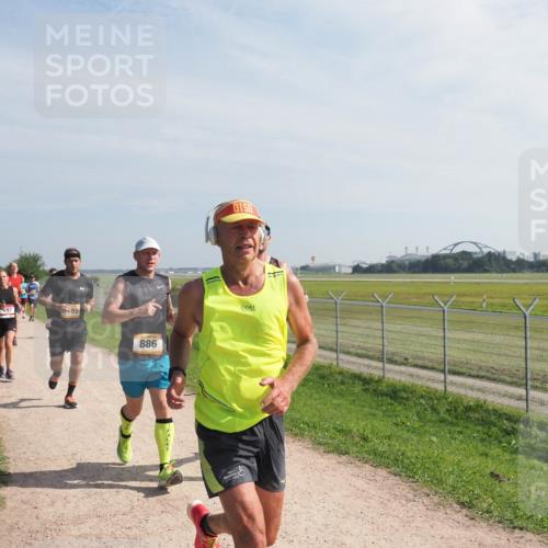 08.09.2024 - Airport Race Miley Keyser http://msf.ph/oto/7049510 08.09.2024 12:14:18 Laufen 697, 95, 886 meine-sportfotos.de