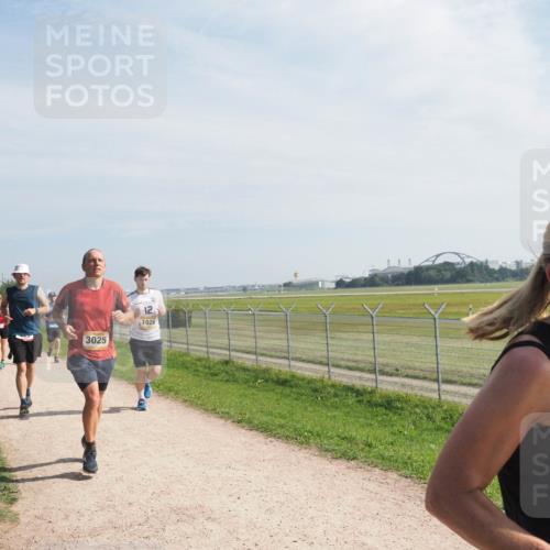 08.09.2024 - Airport Race Miley Keyser http://msf.ph/oto/7049529 08.09.2024 12:14:22 Laufen 3025, 12, 1026 meine-sportfotos.de
