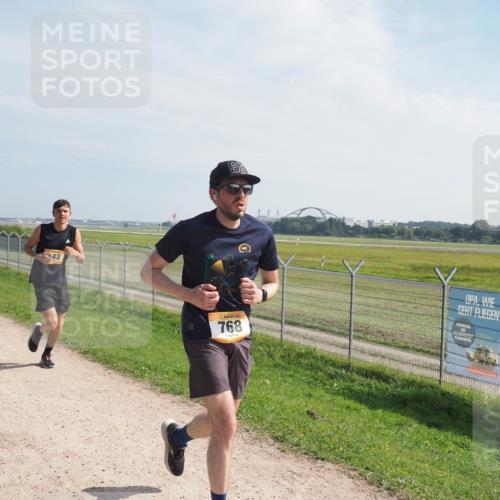 08.09.2024 - Airport Race Miley Keyser http://msf.ph/oto/7049666 08.09.2024 12:15:01 Laufen 954, 961, 43, 768 meine-sportfotos.de