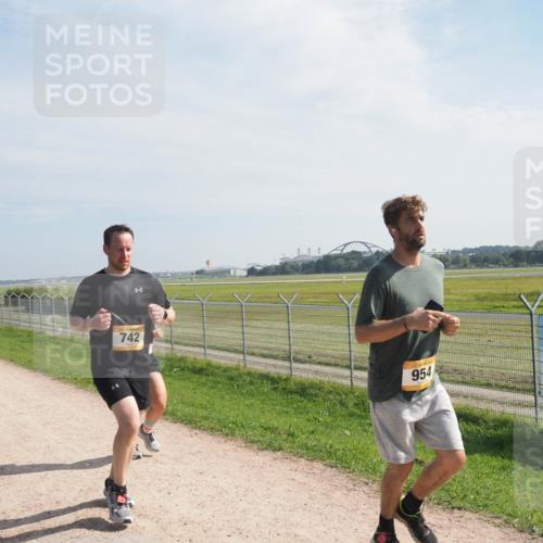 08.09.2024 - Airport Race Miley Keyser http://msf.ph/oto/7049689 08.09.2024 12:15:06 Laufen 742, 954 meine-sportfotos.de