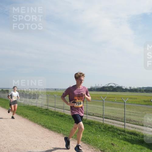 08.09.2024 - Airport Race Miley Keyser http://msf.ph/oto/7049718 08.09.2024 12:15:17 Laufen 1440, 1465, 759 meine-sportfotos.de