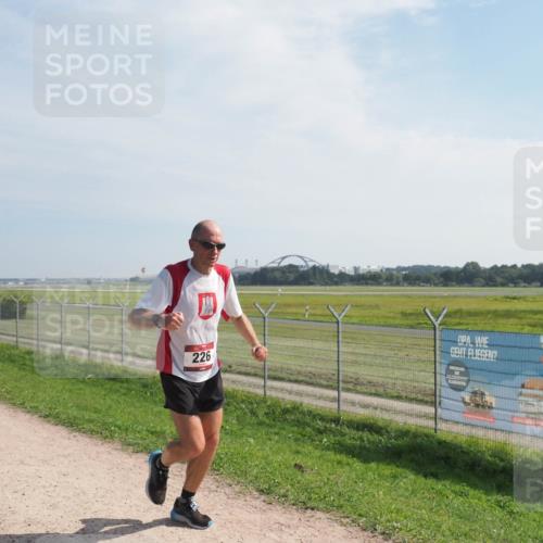 08.09.2024 - Airport Race Miley Keyser http://msf.ph/oto/7049745 08.09.2024 12:15:26 Laufen 226 meine-sportfotos.de
