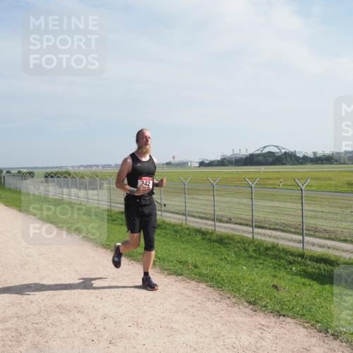 08.09.2024 - Airport Race Miley Keyser http://msf.ph/oto/7049895 08.09.2024 12:16:22 Laufen 242 meine-sportfotos.de