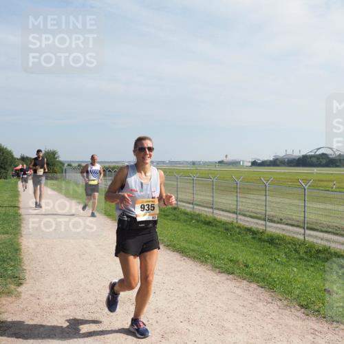 08.09.2024 - Airport Race Miley Keyser http://msf.ph/oto/7049905 08.09.2024 12:16:28 Laufen 27, 935, 935 meine-sportfotos.de