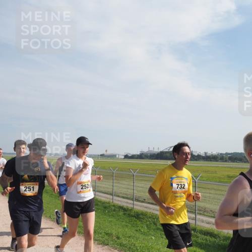 08.09.2024 - Airport Race Miley Keyser http://msf.ph/oto/7050154 08.09.2024 12:18:08 Laufen 1011, 251, 252, 732, 142 meine-sportfotos.de