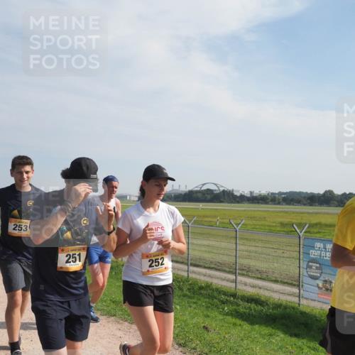 08.09.2024 - Airport Race Miley Keyser http://msf.ph/oto/7050158 08.09.2024 12:18:08 Laufen 473, 1302, 253, 251, 252, 732 meine-sportfotos.de