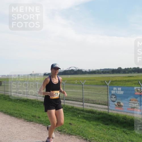 08.09.2024 - Airport Race Miley Keyser http://msf.ph/oto/7050377 08.09.2024 12:19:33 Laufen 27 meine-sportfotos.de
