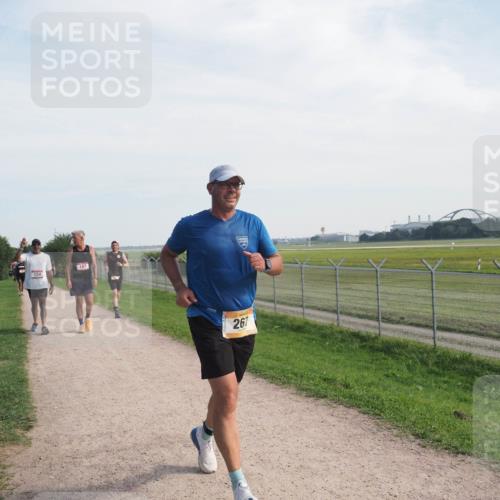 08.09.2024 - Airport Race Miley Keyser http://msf.ph/oto/7050475 08.09.2024 12:20:12 Laufen 154, 107, 261 meine-sportfotos.de